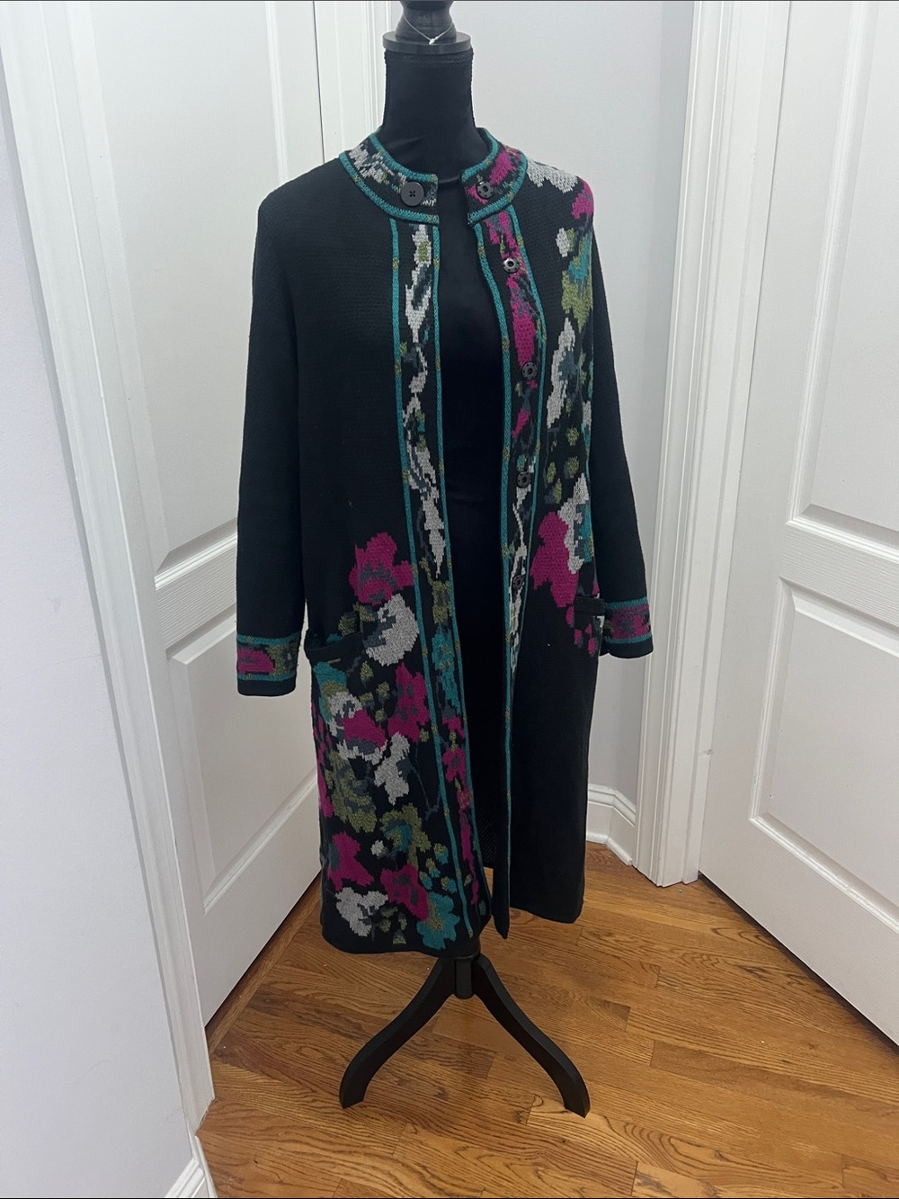 J. Jill Sweater Duster Jacket Petite Small Black Floral Knit Thick
Pockets Heavy